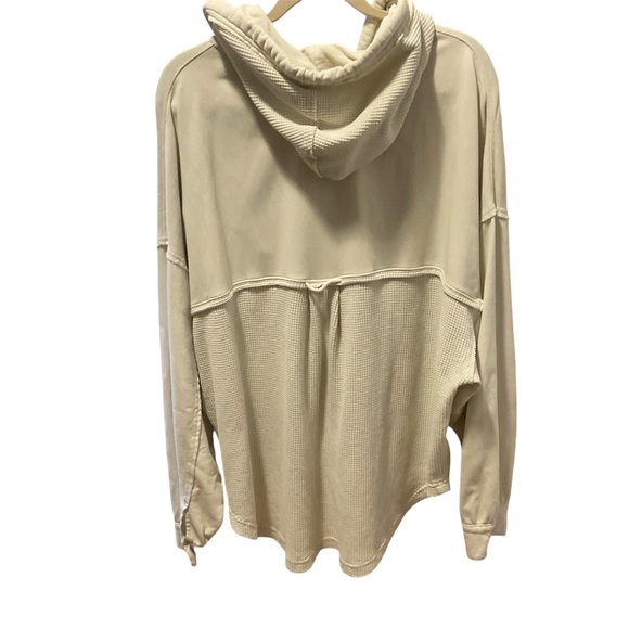 This is an American Eagle Big Hug Hooded Waffle Shacket  L/XL - Picture 2 of 11